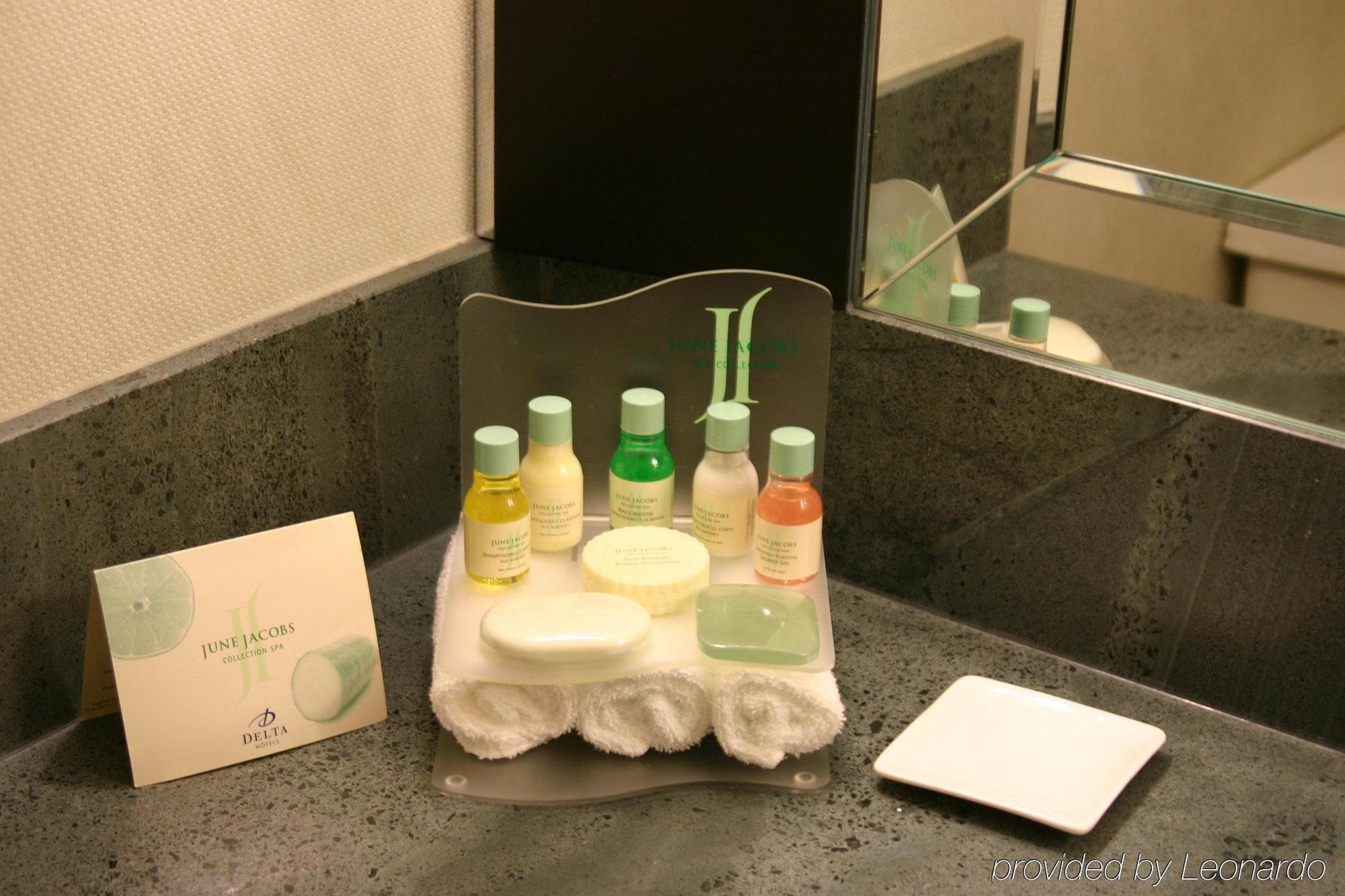 Delta Hotels By Marriott Toronto Markham Phòng bức ảnh